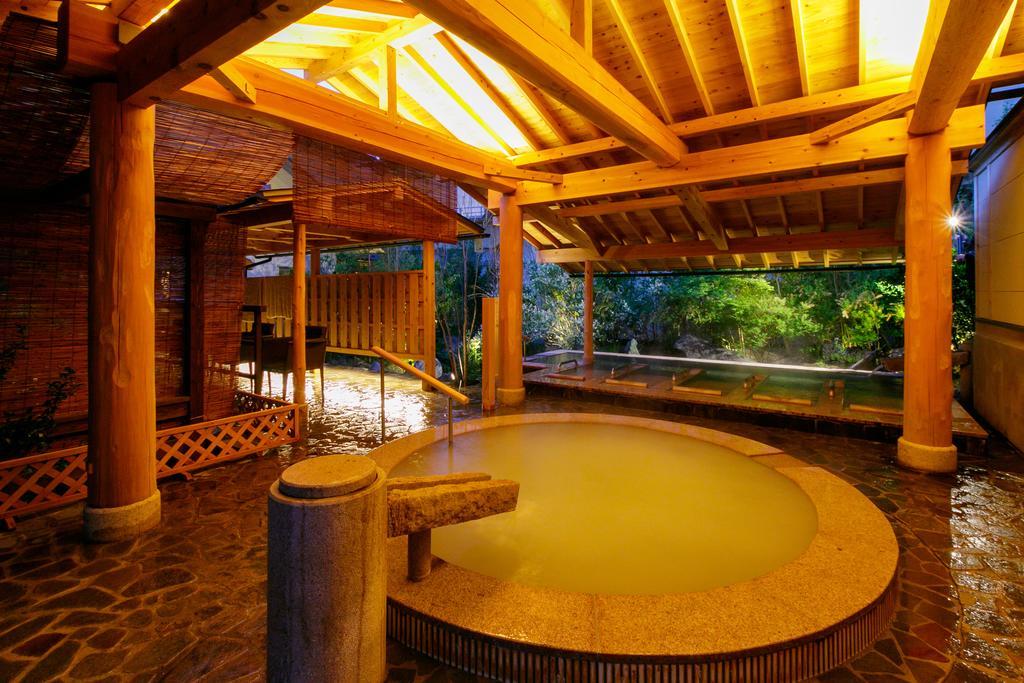 Iizaka Hotel Juraku Фукусіма Екстер'єр фото